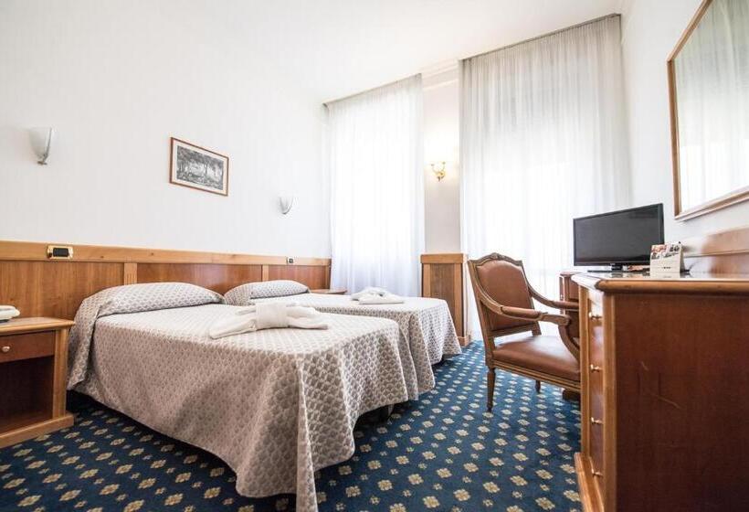 سوییت, Quality Hotel Nova Domus