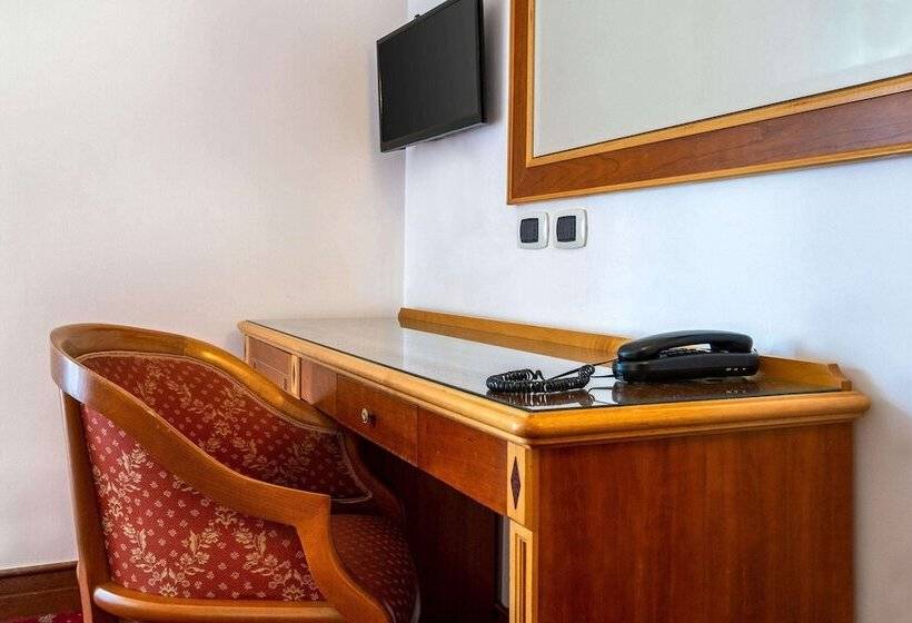 اتاق استاندارد, Quality Hotel Nova Domus