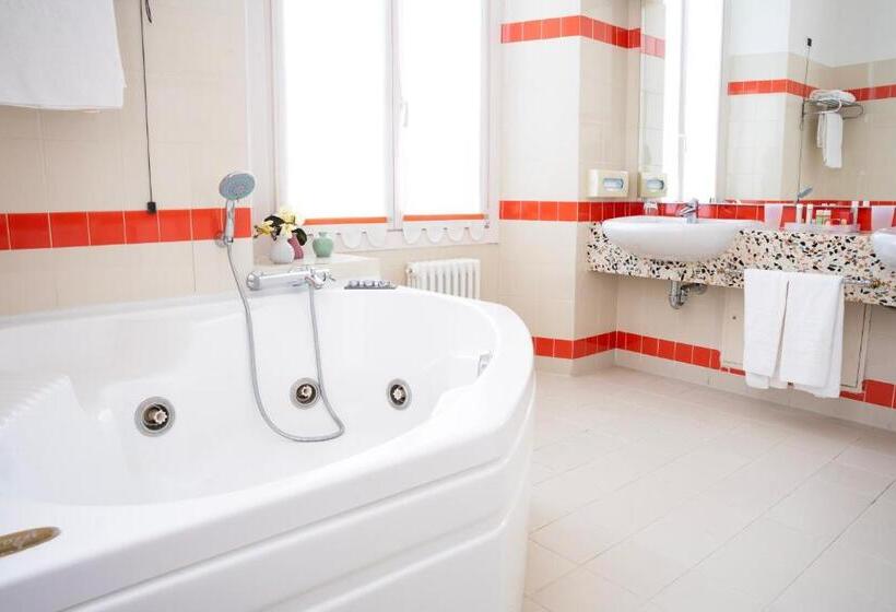 سوییت, Relais Villa Pomela