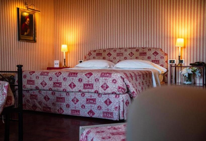 اتاق خانوادگی, Relais Villa Pomela