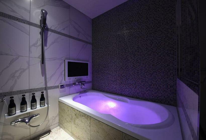 Номер Deluxe, W Party W Group Hotels And Resorts