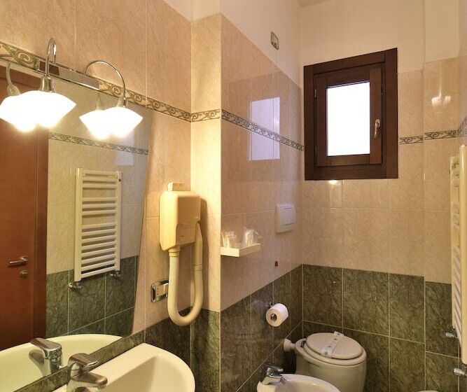 Quarto standart individual, Cavour
