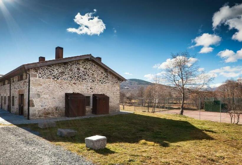 Номер Дюплекс, Izan Puerta de Gredos