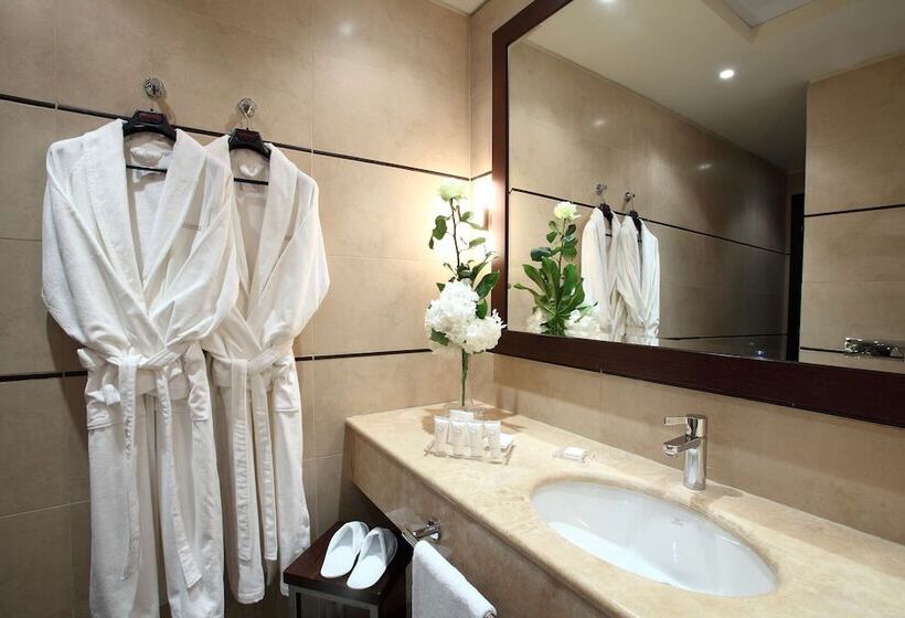 اتاق لوکس با بالکن, Starhotels Ritz