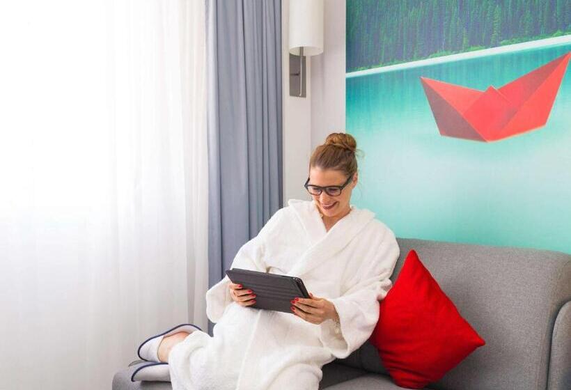 اتاق کلاسیک خانوادگی, Novotel Paris Centre Tour Eiffel