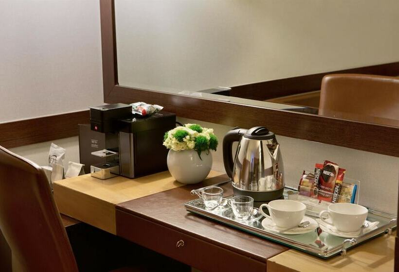 سوییت جونیور, Starhotels Ritz