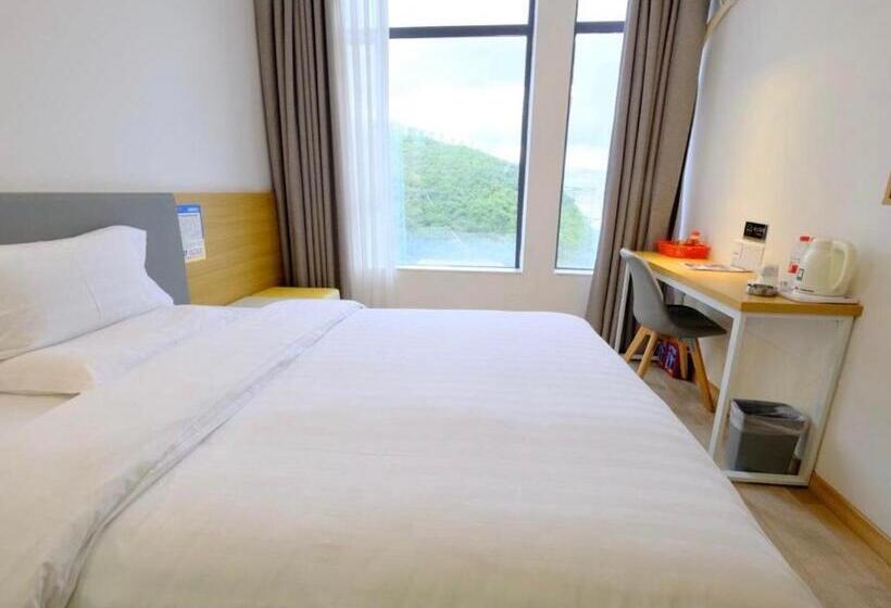 Стандартный Номер Кровать Кинг, 7 Days Guiyang Qingzhen Vocational Education City Time Guizhou Branch