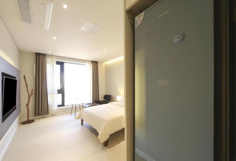 Номер Deluxe, Hermon Hotel Gangseo