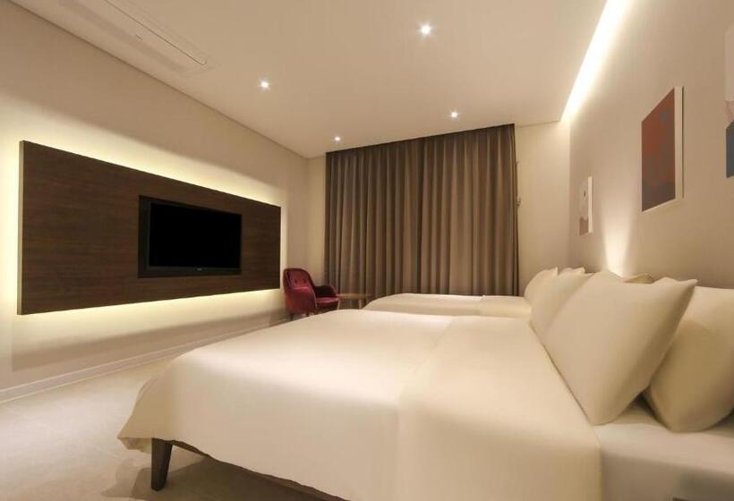 Номер Стандарт, Hermon Hotel Gangseo