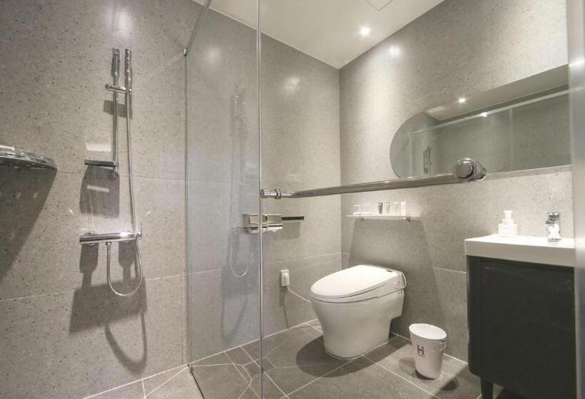 Люкс, Hermon Hotel Gangseo