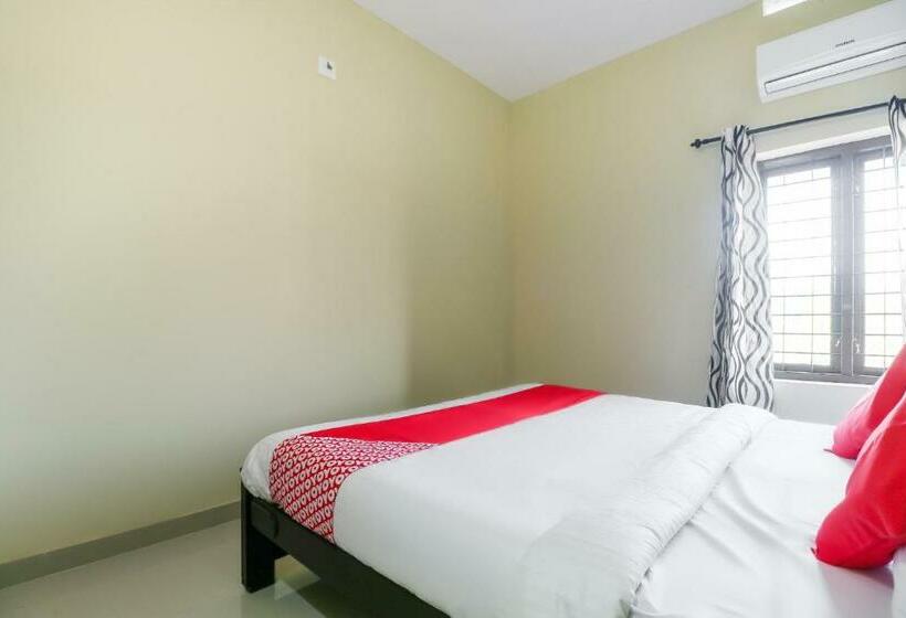 اتاق راحتی سه تخته, Liberty Apartments