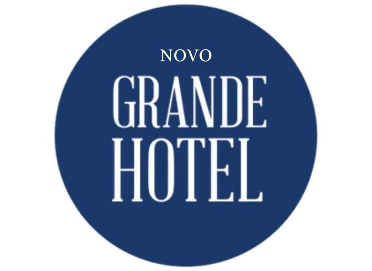 اتاق لوکس با چشم‌انداز شهر, Novo Grande