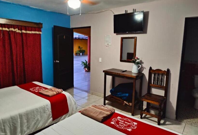 Номер Стандарт, Posada Santa Elena