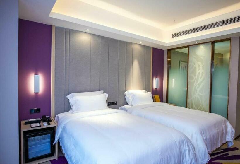 Номер Deluxe, Lavande Hotel Chongqing West Station Baguo Cheng