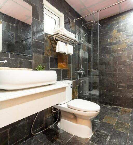 اتاق استاندارد با چشم‌انداز باغ, Sona Resort