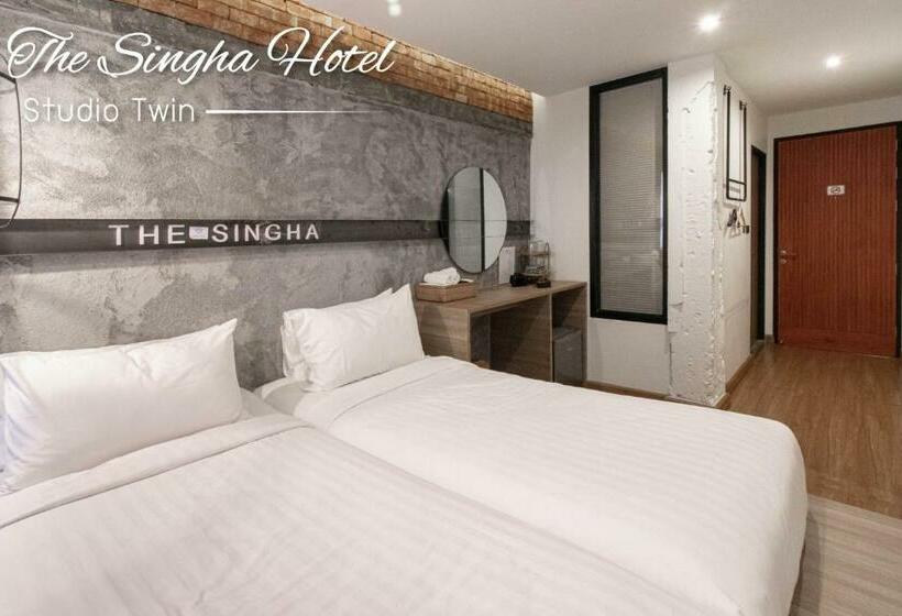 스탠다드 스튜디오, The Singha Hotel   Korat