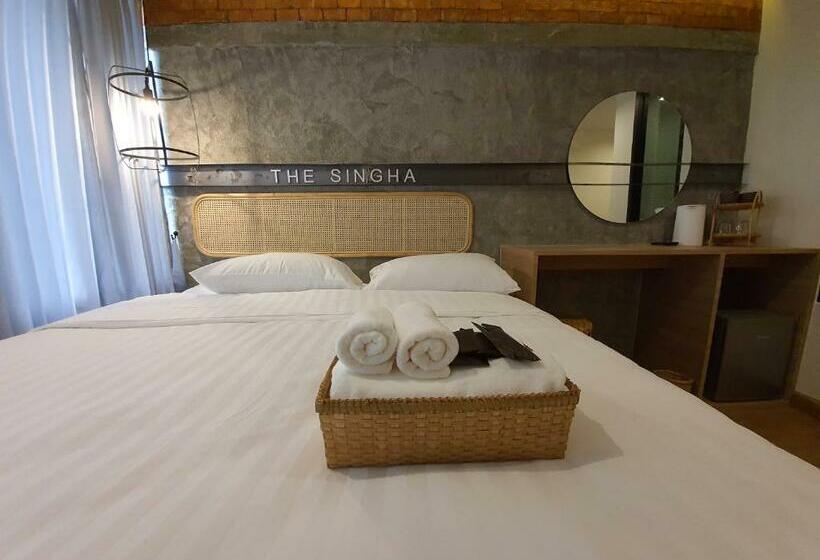 스탠다드 스튜디오, The Singha Hotel   Korat
