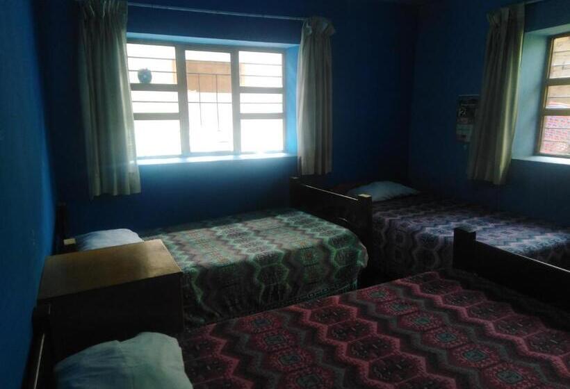 Quarto Quádruplo Clássico, Santa Ana Departamentos
