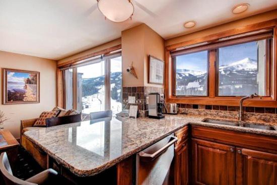 דירת חדר, Breckenridge Luxury Ski In, Ski Out Condos