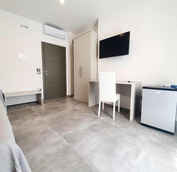 اتاق استاندارد سه نفره, Marebed Apartments & Rooms