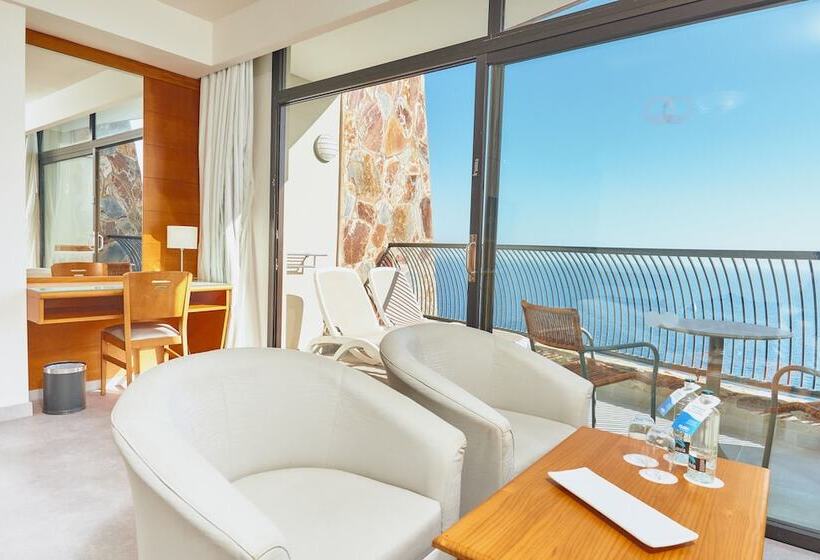 Номер Стандарт Вид на Море, Gloria Palace Amadores Thalasso & Hotels