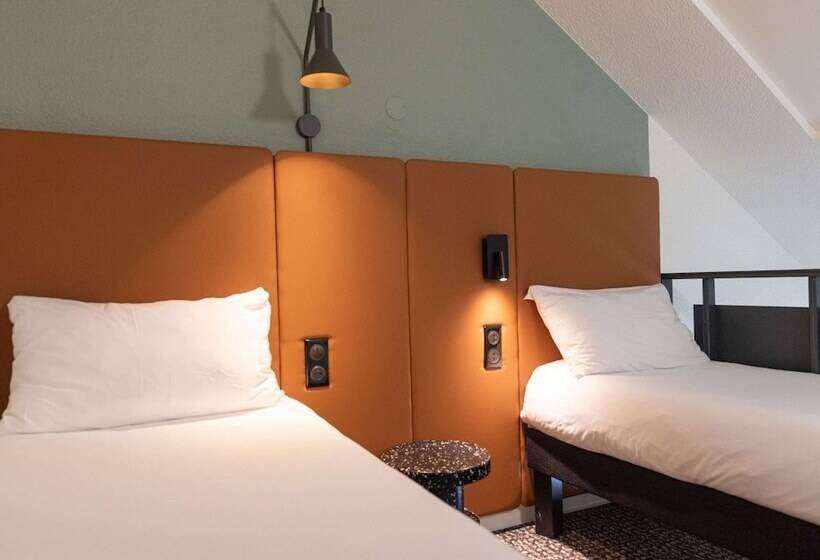 Номер Стандарт Вид на Море, Ibis Granville Port De Plaisance