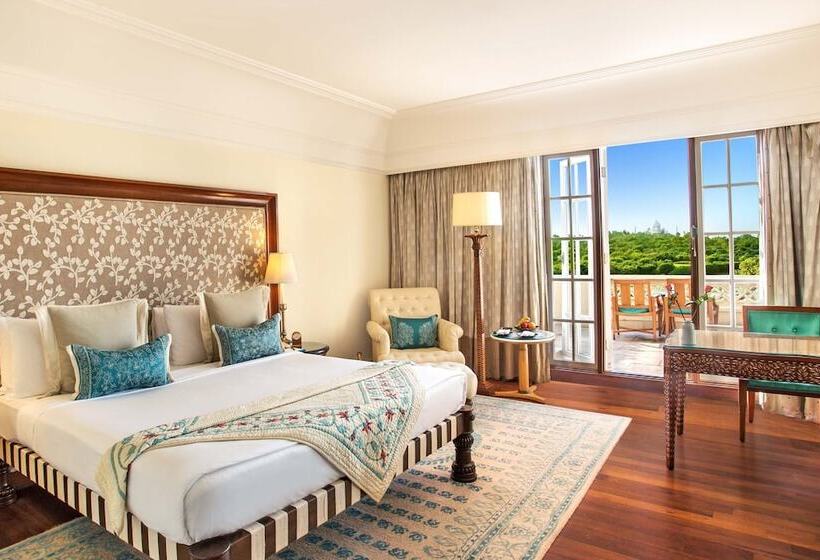 Номер Premium с Балконом, The Oberoi Amarvilas Agra