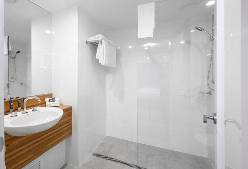 이그제큐티브 룸 킹사이즈 침대, Novotel Sunshine Coast Resort