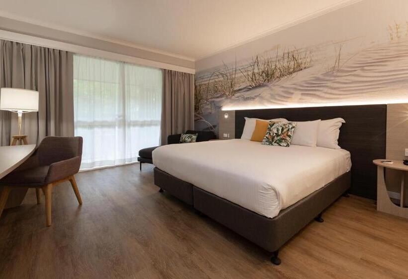 이그제큐티브 룸 킹사이즈 침대, Novotel Sunshine Coast Resort