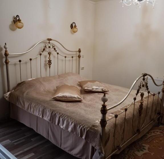 Номер Deluxe Кровать Кинг, Casa Cu Farfurii