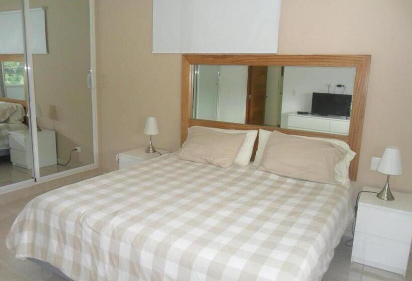 Apartamento 1 Dormitorio con Terraza, Centro De Santiago