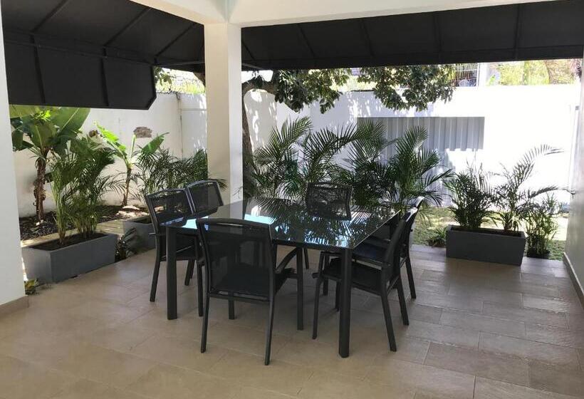 Apartamento 1 Dormitorio con Terraza, Centro De Santiago