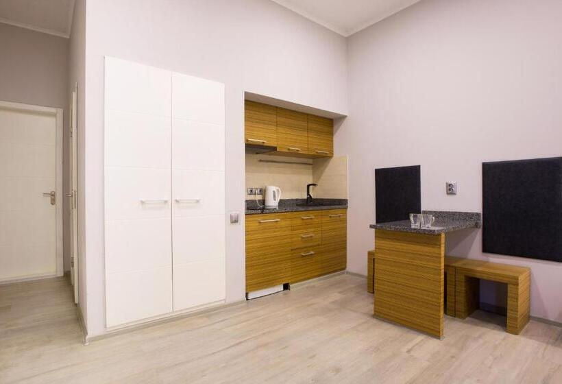 침실 1개 발코니 아파트, Pushkinskaya Apartments