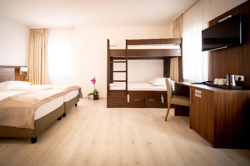 سوییت جونیور, Anor Hotel & Conference Center Frankfurt Airport