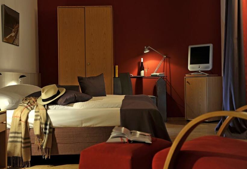 Quarto Estandar Individual, Breuer S Rudesheimer Schloss