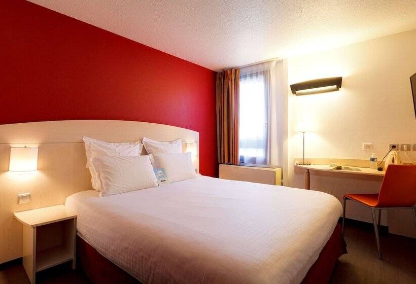 스탠다드 룸 더블 침대, Kyriad Lyon Sud Saint Genis Laval
