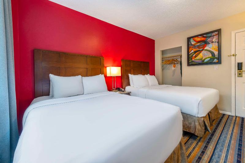 חדר סטנדרט, Quality Inn & Suites