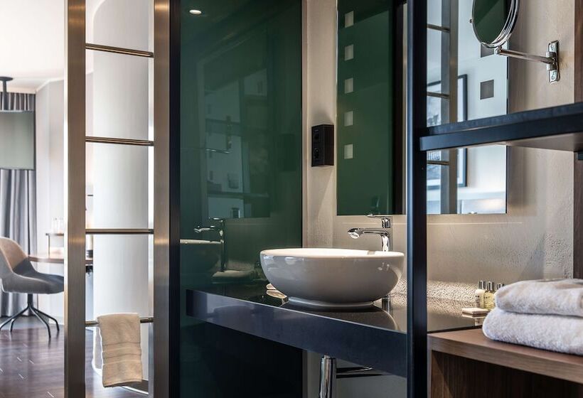 Номер Стандарт, Radisson Hotel Zurich Airport
