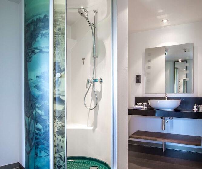 Семейный Номер, Radisson Hotel Zurich Airport