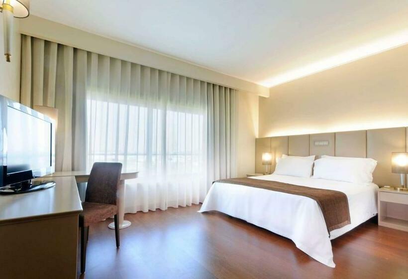 Номер Deluxe, Tryp By Wyndham Porto Expo