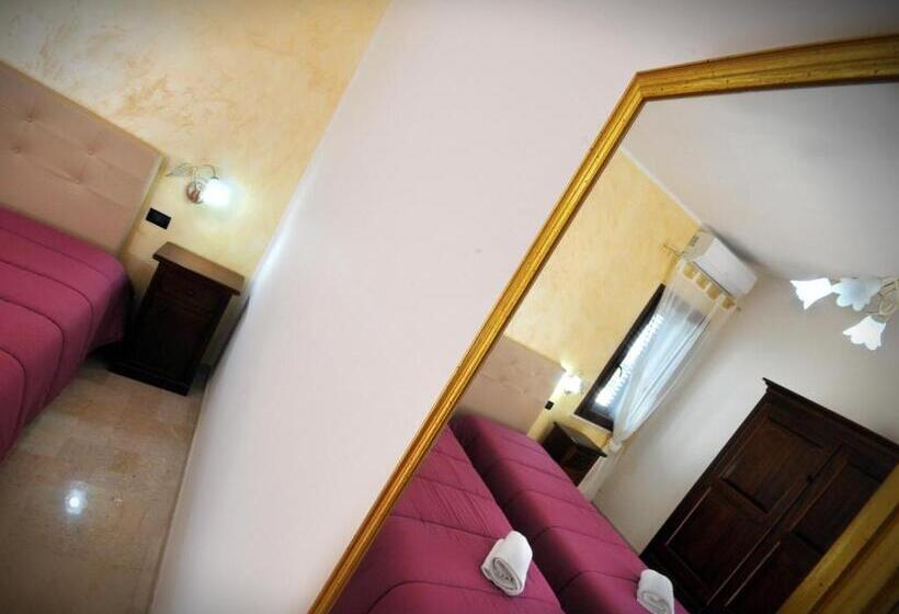 Номер Стандарт Трехместный, Il Calesse B&b
