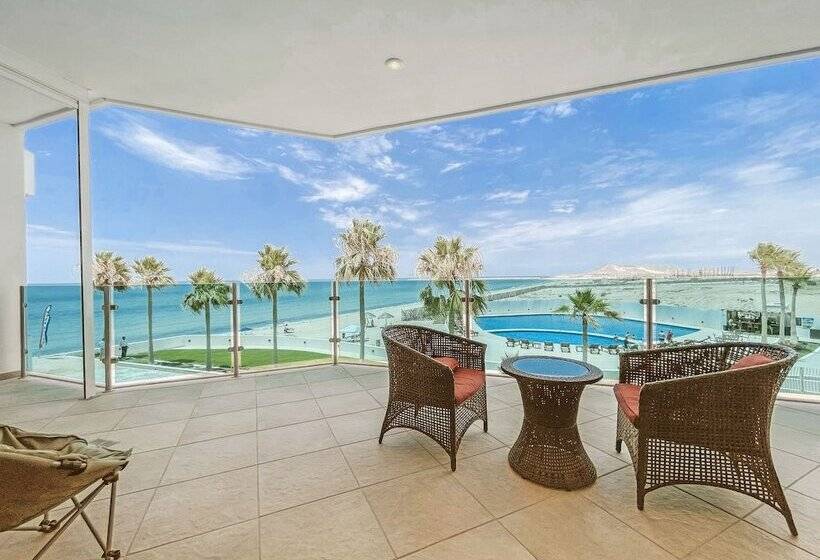 Апартаменты Comfort 2 Спальни, Esmeralda Beach Resort