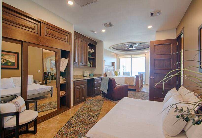 Люкс Deluxe 2 Спальни, Esmeralda Beach Resort