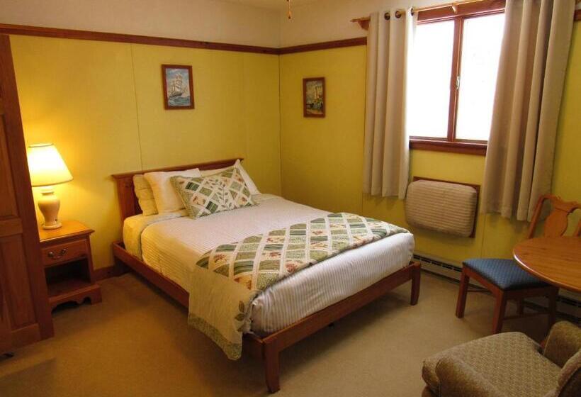 Номер Стандарт, Carlson S Lodge