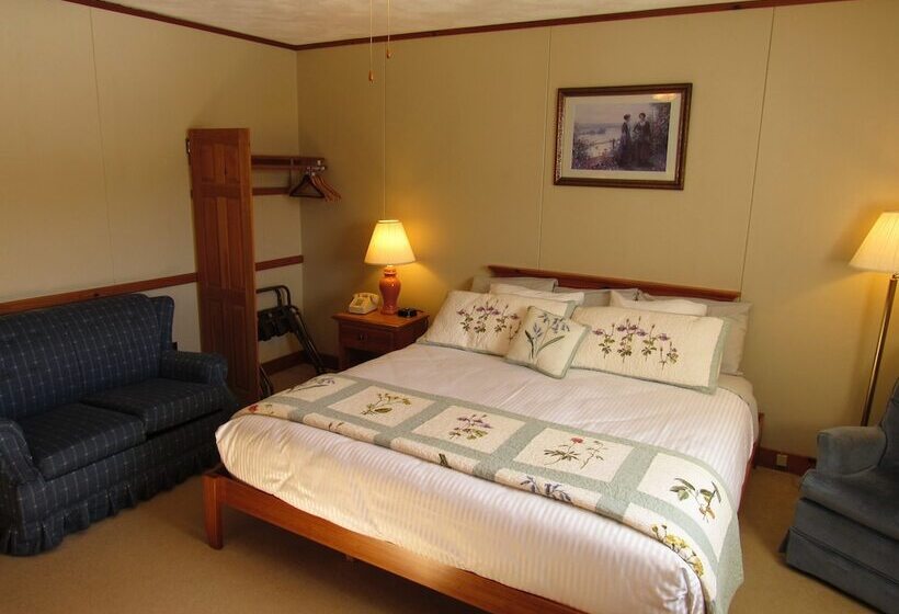 수피리어 룸, Carlson S Lodge