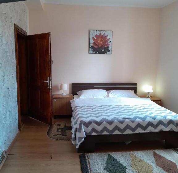 غرفة قياسية, Vila Coca