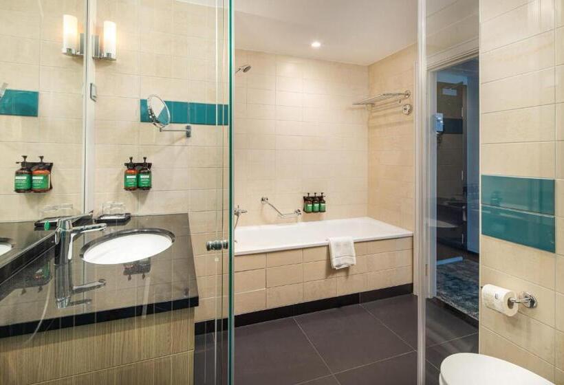 스탠다드 룸, Crowne Plaza Budapest, An Ihg