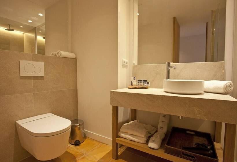اتاق بزرگ با دسترسی به اسپا, Mon Port Hotel & Spa