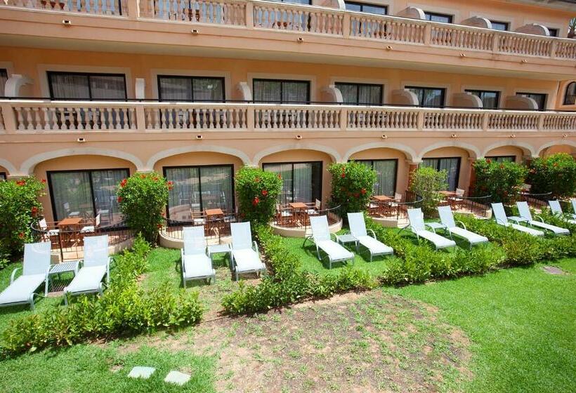 اتاق استاندارد سه نفره, Mon Port Hotel & Spa