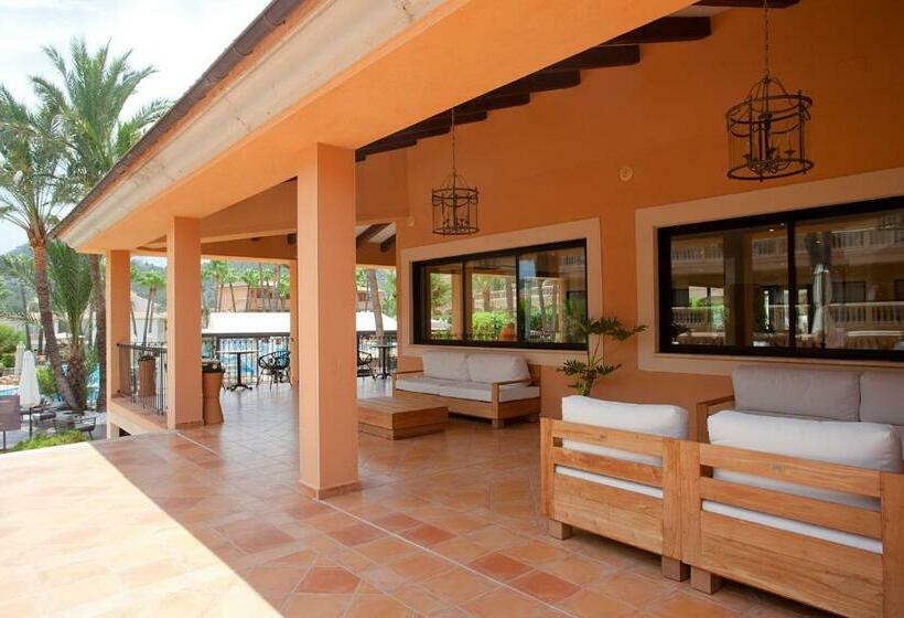 سوییت جونیور, Mon Port Hotel & Spa